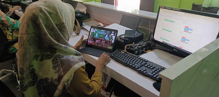 Kanwil Kemenag Jambi Gelar Pembinaan Kepegawaian, MTsN 2 Bungo Berpartisipasi Secara Virtual