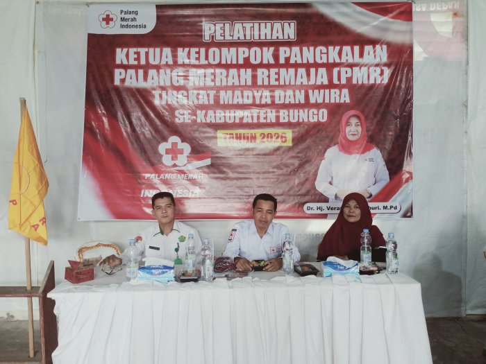 Perkuat Jiwa Kemanusiaan, Utusan MTsN 2 Bungo Ikuti Pelatihan Ketua Kelompok PMR se-Kabupaten Perkuat Jiwa Kemanusiaan, Utusan MTsN 2 Bungo Ikuti Pelatihan Ketua Kelompok PMR se-Kabupaten